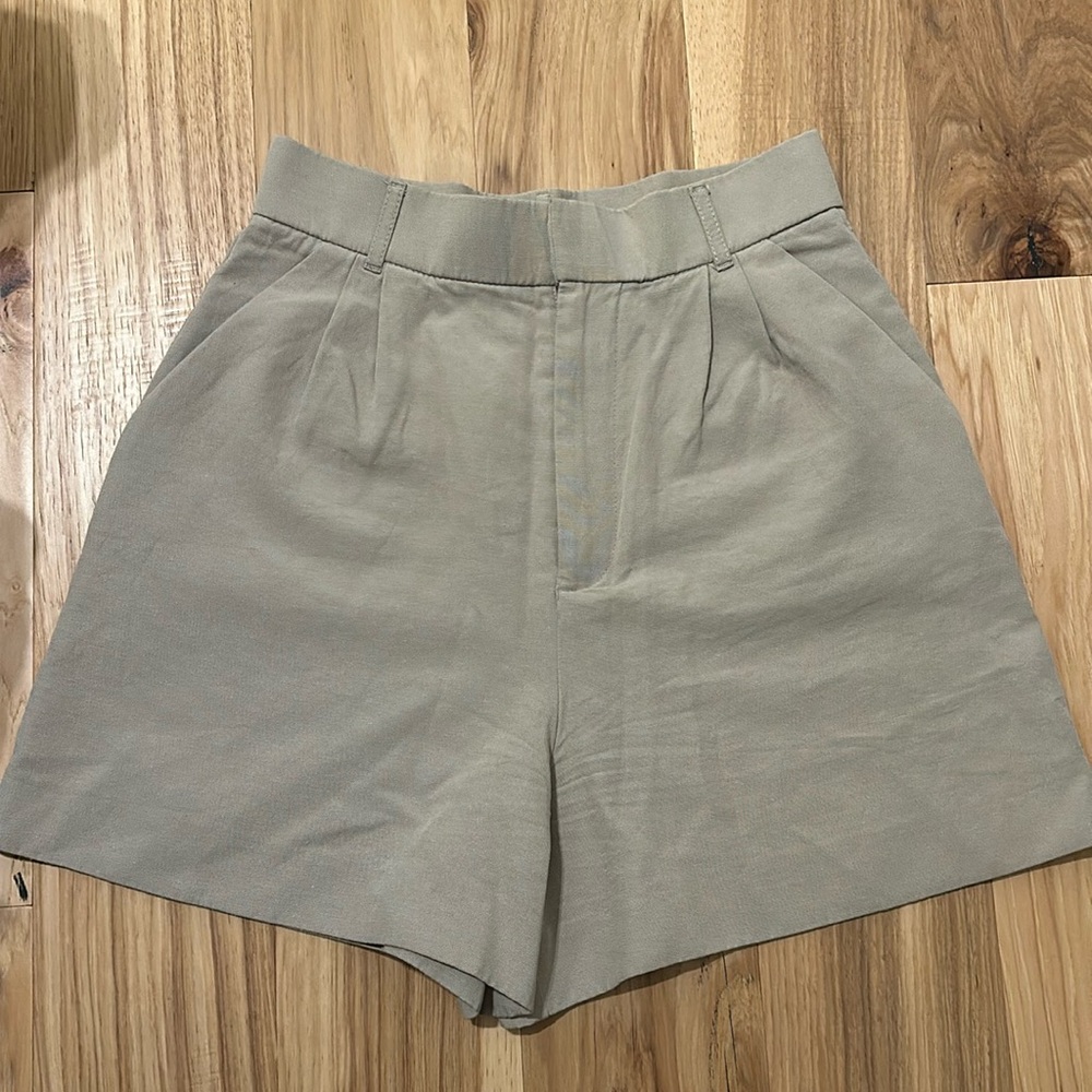 Zara pleated suit shorts
